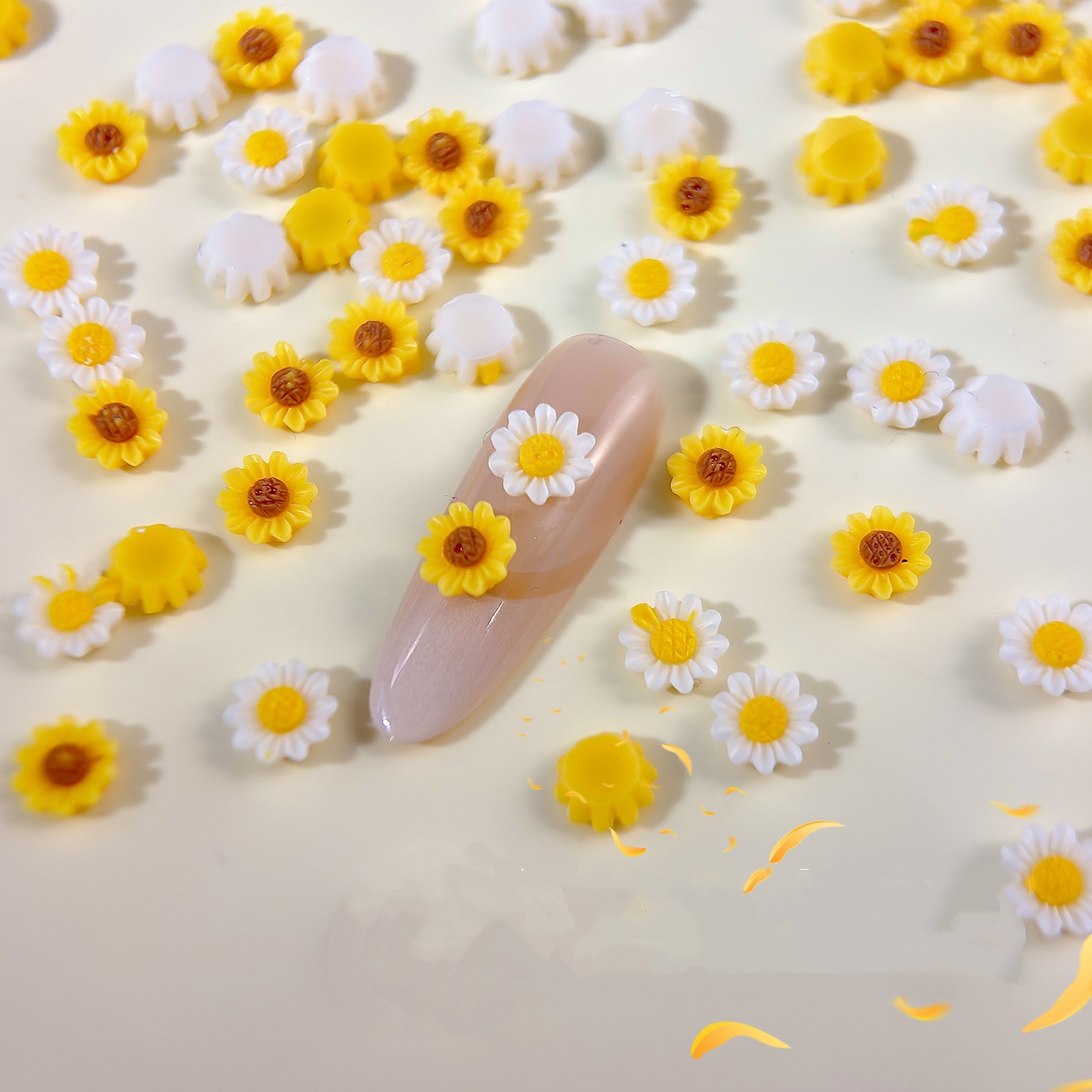 50 Piezas de Adornos de Uñas d - Art Craft Yellow Springs reseña y precio